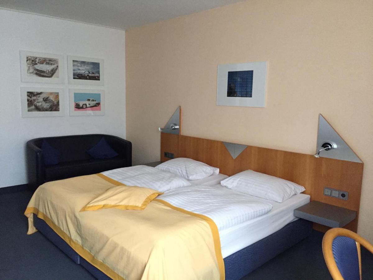 Prima Hotel Havelland Gross Kreutz Ngoại thất bức ảnh
